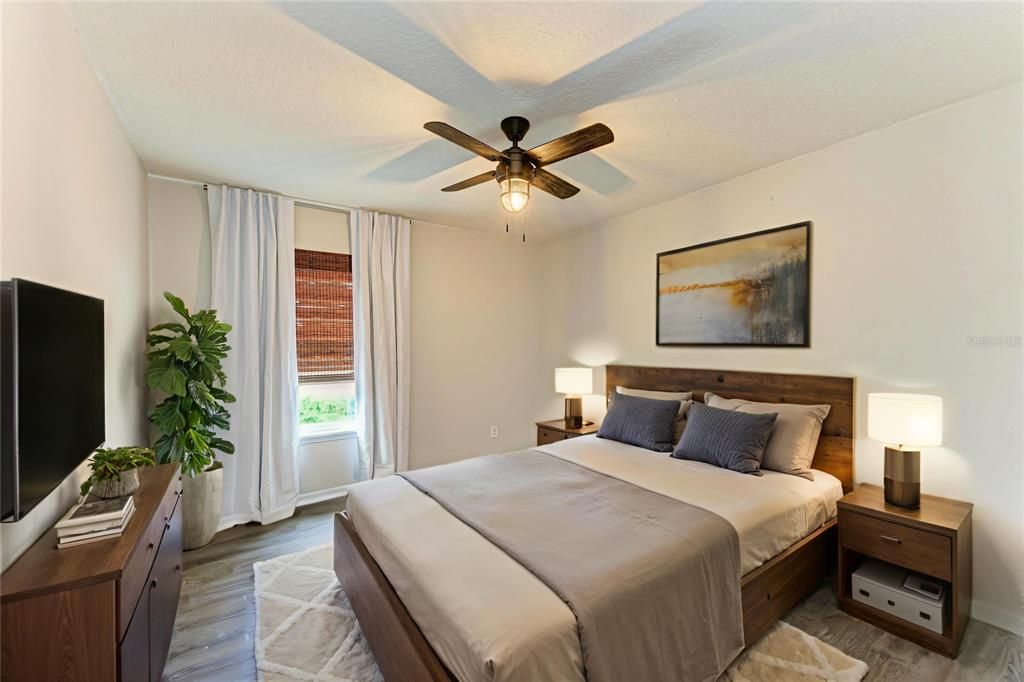 For Sale: $547,000 (4 beds, 2 baths, 2898 Square Feet)