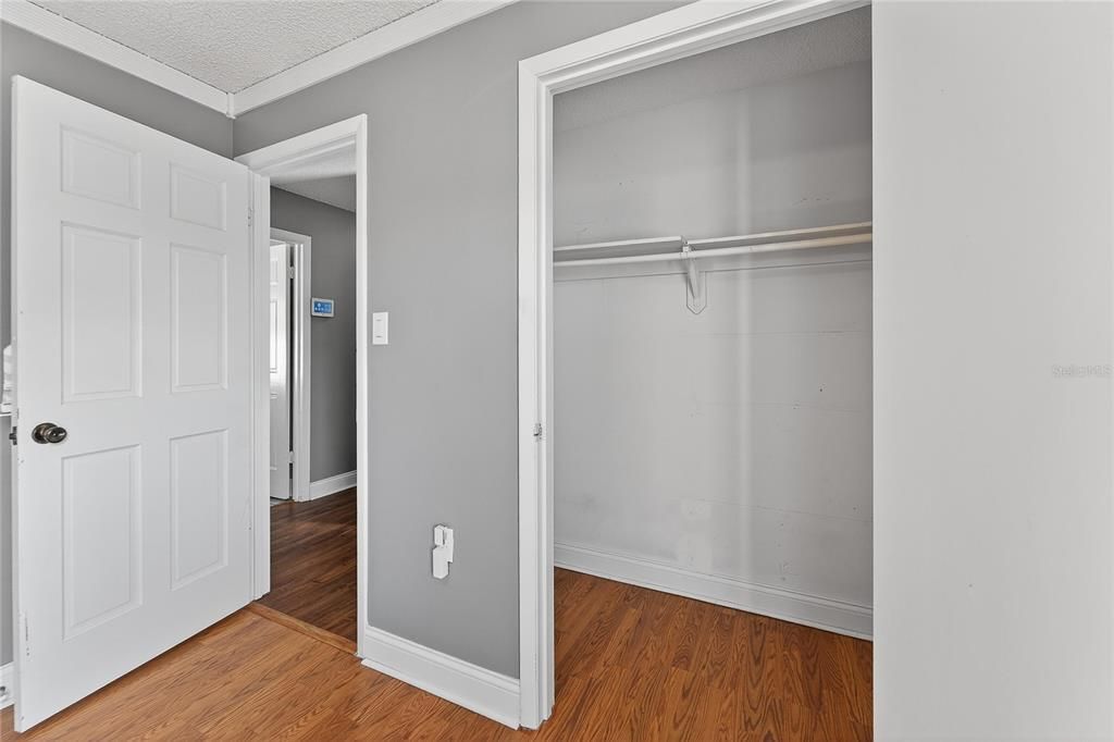 For Sale: $245,000 (3 beds, 2 baths, 1400 Square Feet)