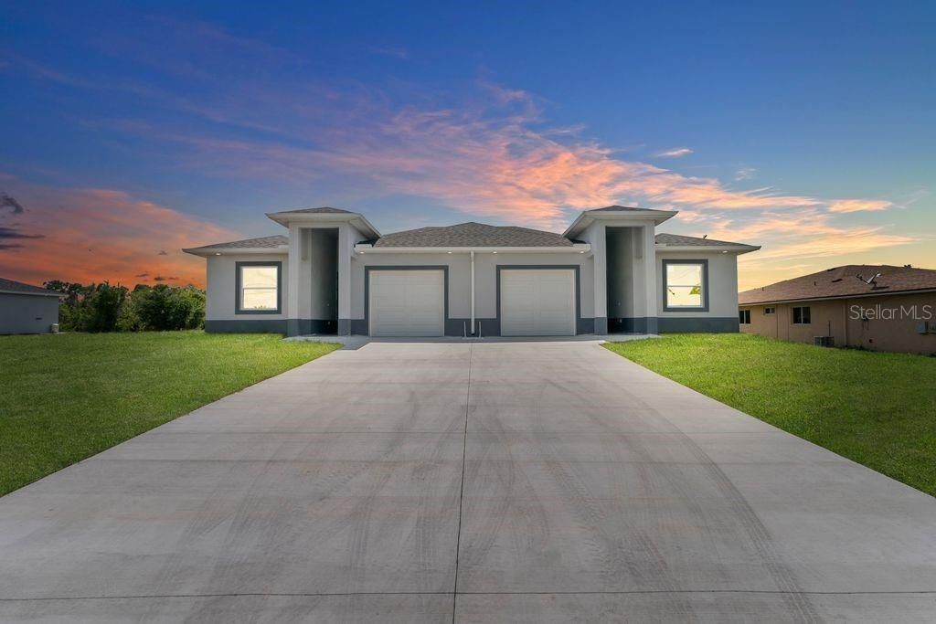 For Rent: $2,100 (3 beds, 2 baths, 1300 Square Feet)