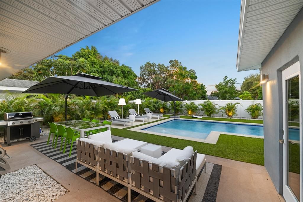 待售: $895,000 (3 贝兹, 2 浴室, 1542 平方英尺)