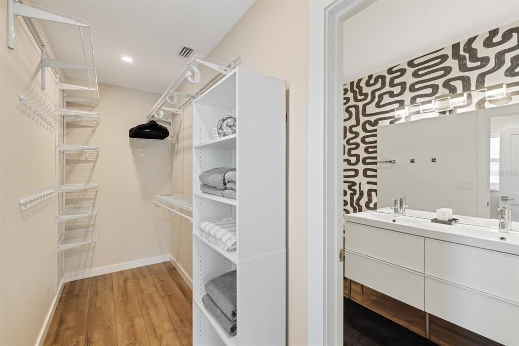 待售: $895,000 (3 贝兹, 2 浴室, 1542 平方英尺)