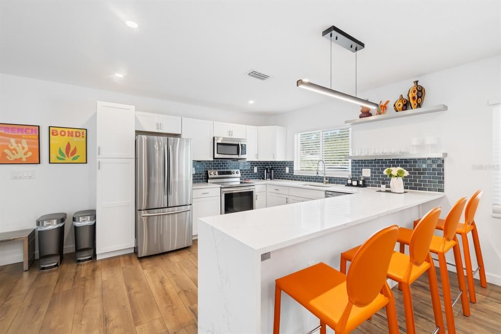 待售: $895,000 (3 贝兹, 2 浴室, 1542 平方英尺)