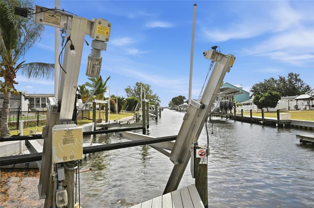 For Sale: $525,000 (3 beds, 2 baths, 1560 Square Feet)