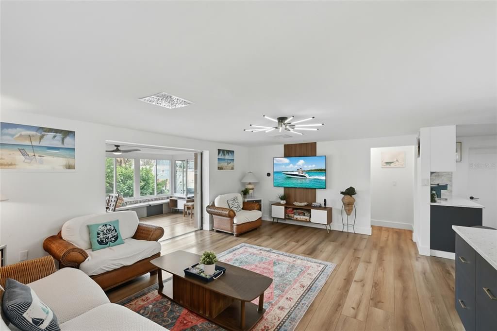 For Sale: $525,000 (3 beds, 2 baths, 1560 Square Feet)