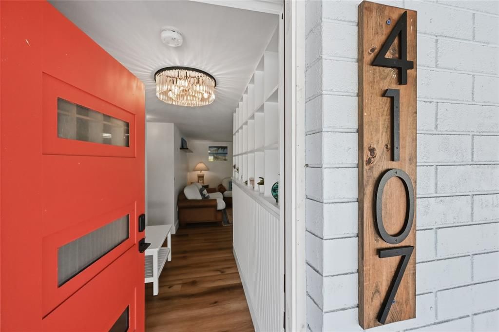 For Sale: $525,000 (3 beds, 2 baths, 1560 Square Feet)