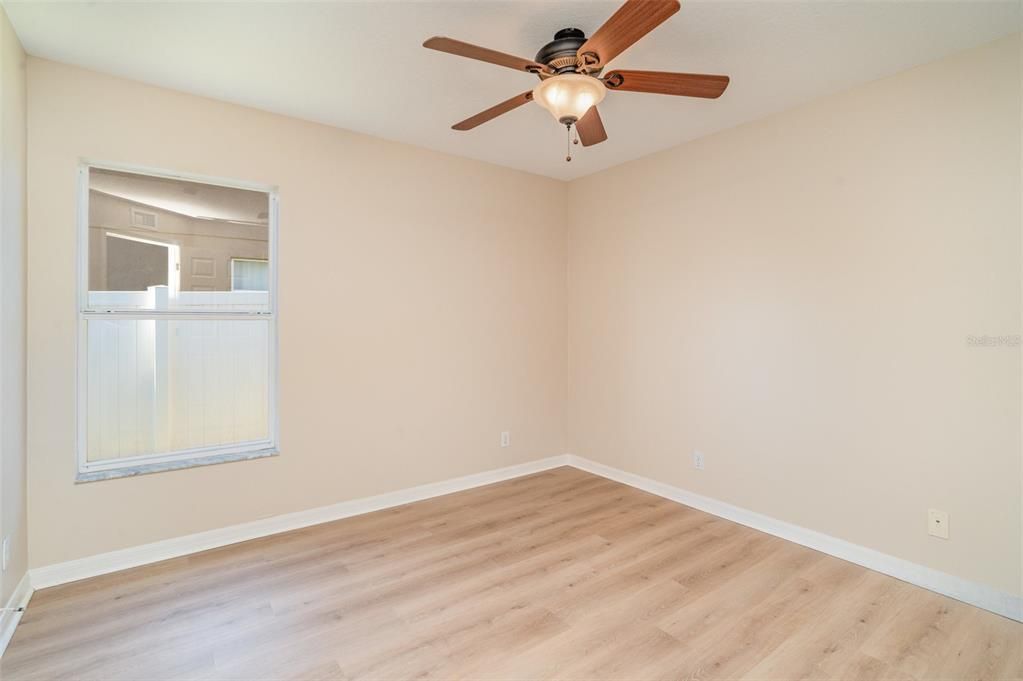 待售: $400,000 (3 贝兹, 2 浴室, 1656 平方英尺)