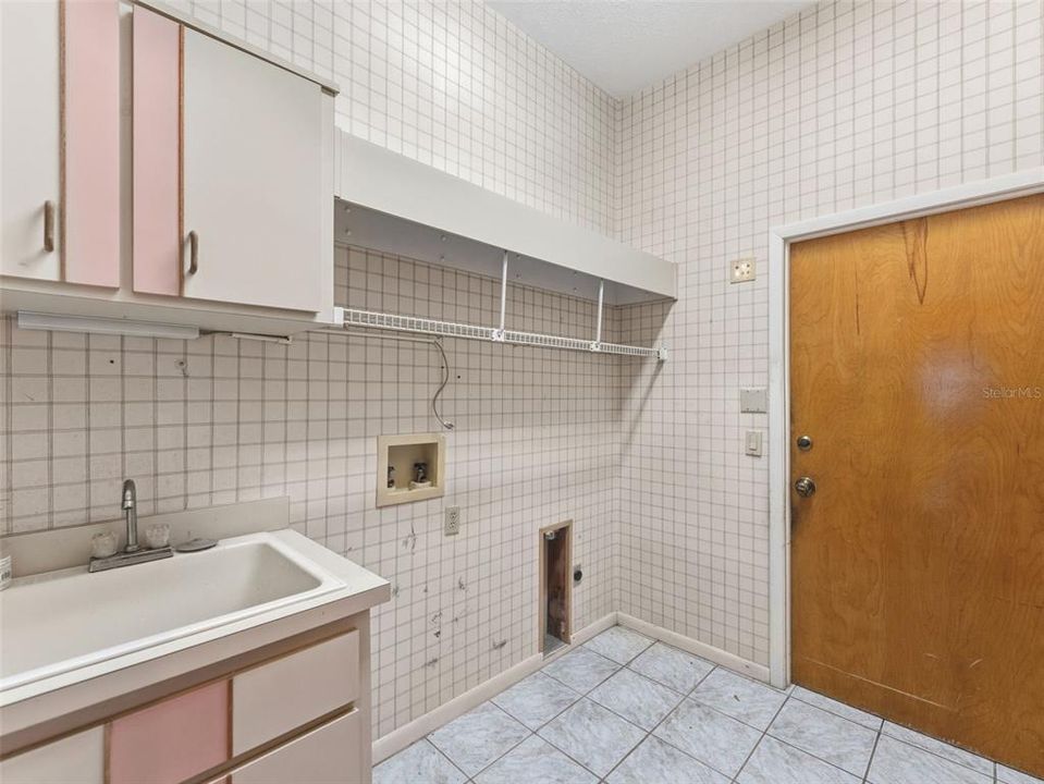 En Venta: $525,000 (3 camas, 3 baños, 2848 Pies cuadrados)