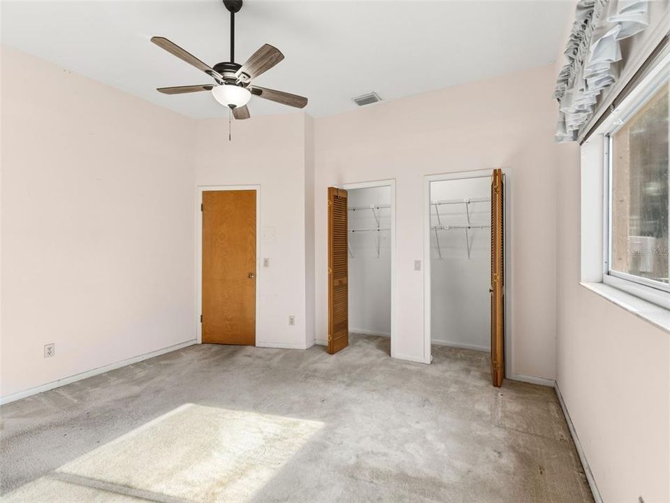 En Venta: $525,000 (3 camas, 3 baños, 2848 Pies cuadrados)