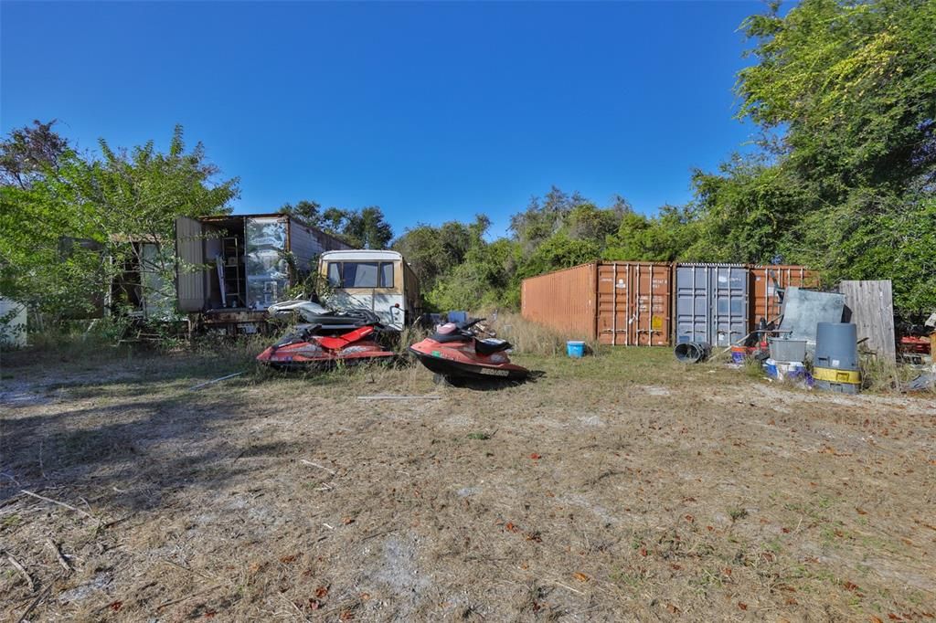 For Sale: $849,000 (3 beds, 2 baths, 1737 Square Feet)