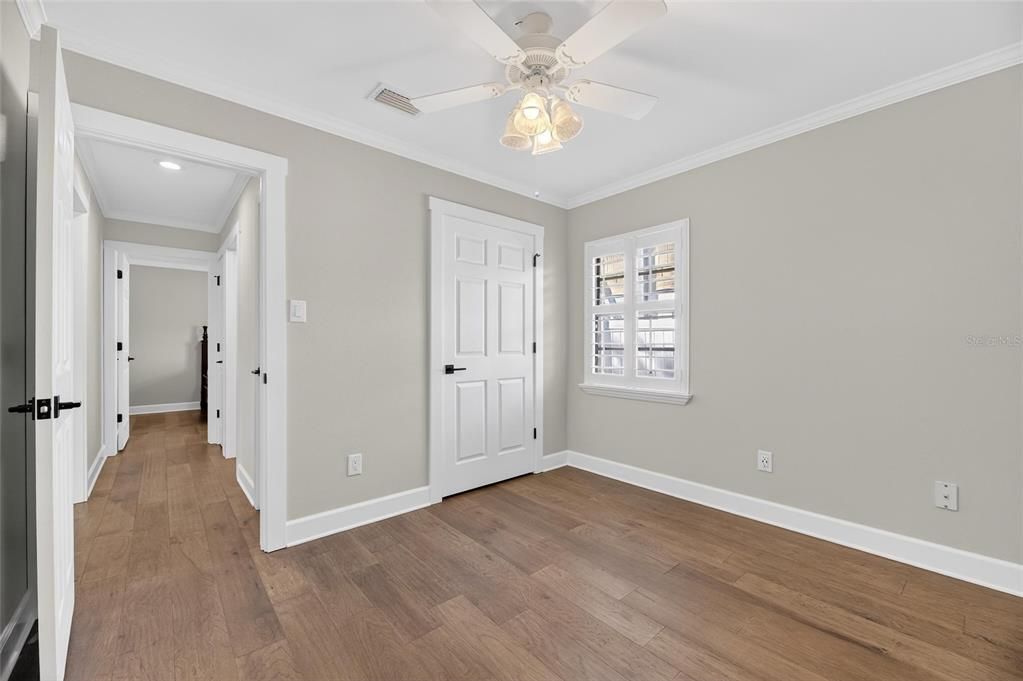 For Sale: $425,000 (3 beds, 2 baths, 1545 Square Feet)