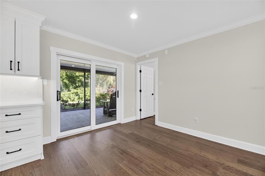 For Sale: $425,000 (3 beds, 2 baths, 1545 Square Feet)