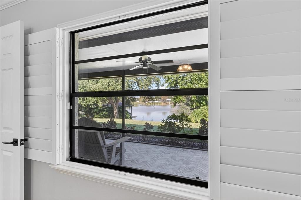 For Sale: $425,000 (3 beds, 2 baths, 1545 Square Feet)