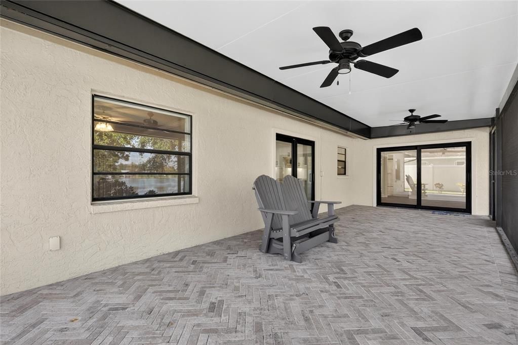 For Sale: $425,000 (3 beds, 2 baths, 1545 Square Feet)