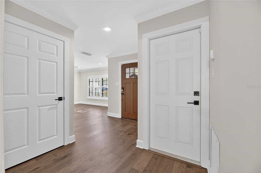 For Sale: $425,000 (3 beds, 2 baths, 1545 Square Feet)