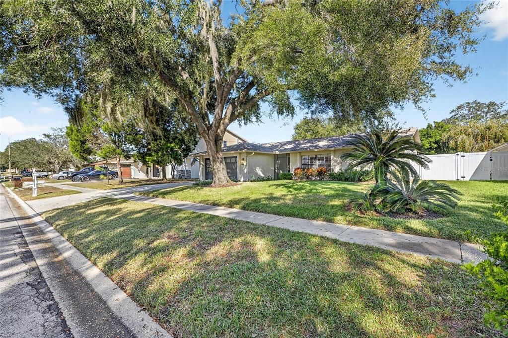 For Sale: $425,000 (3 beds, 2 baths, 1545 Square Feet)