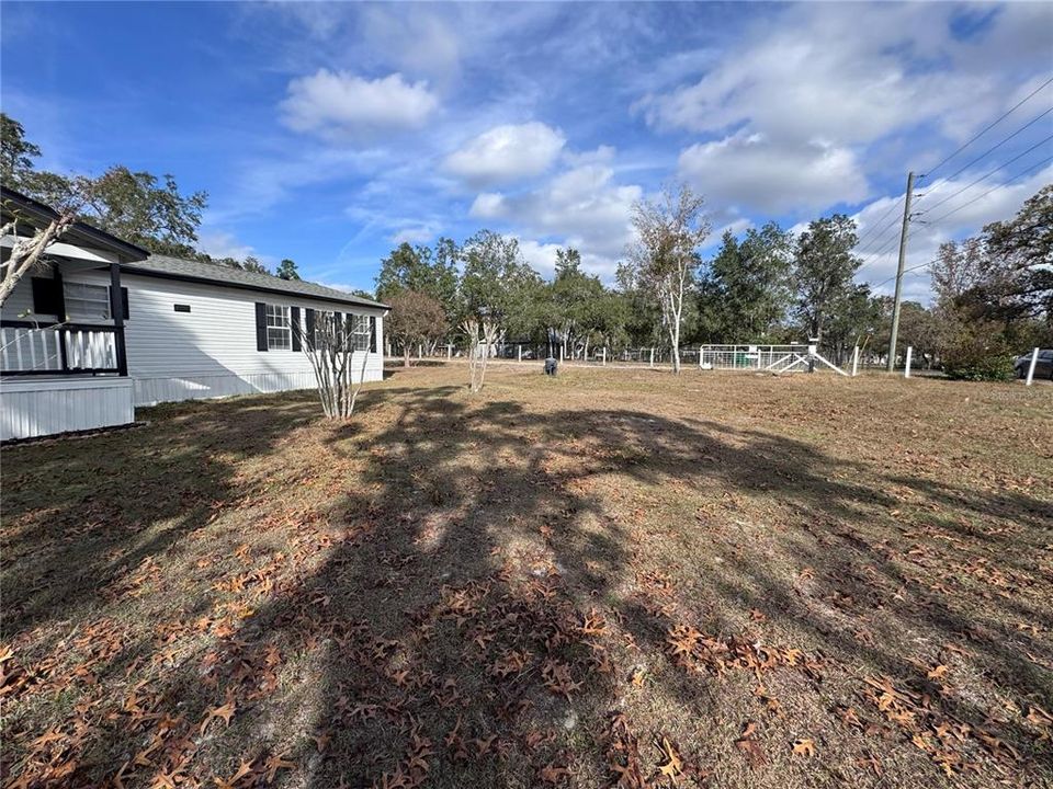 На продажу: $329,900 (3 спален, 2 ванн, 1782 Квадратных фут)