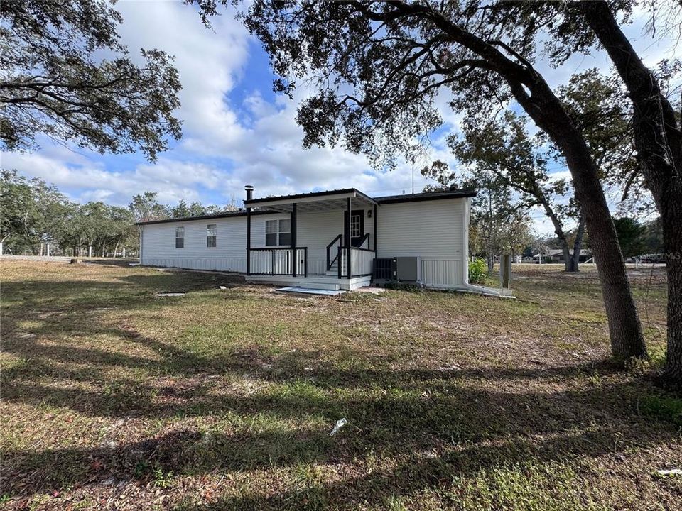 На продажу: $329,900 (3 спален, 2 ванн, 1782 Квадратных фут)