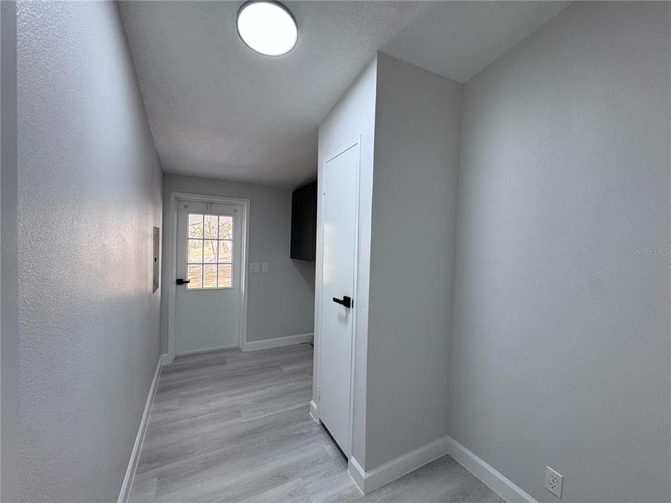 На продажу: $329,900 (3 спален, 2 ванн, 1782 Квадратных фут)