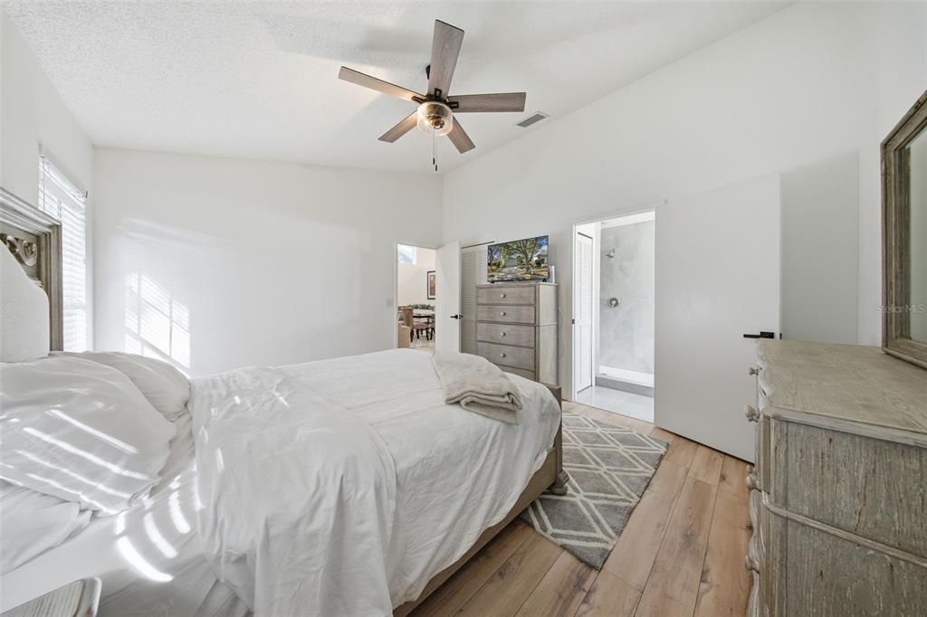 For Sale: $419,000 (3 beds, 2 baths, 1431 Square Feet)