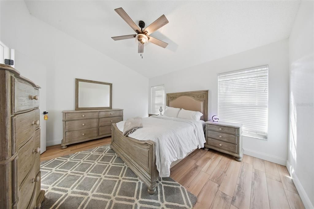 For Sale: $419,000 (3 beds, 2 baths, 1431 Square Feet)