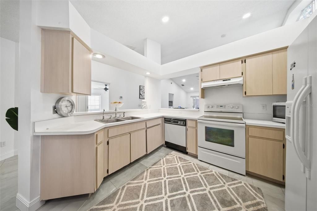 For Sale: $419,000 (3 beds, 2 baths, 1431 Square Feet)