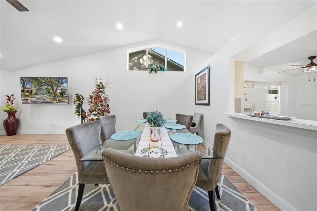 For Sale: $419,000 (3 beds, 2 baths, 1431 Square Feet)