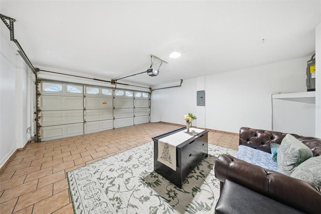 For Sale: $419,000 (3 beds, 2 baths, 1431 Square Feet)