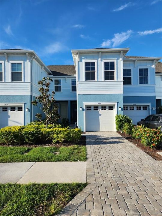 В аренду: $2,400 (3 спален, 2 ванн, 1617 Квадратных фут)