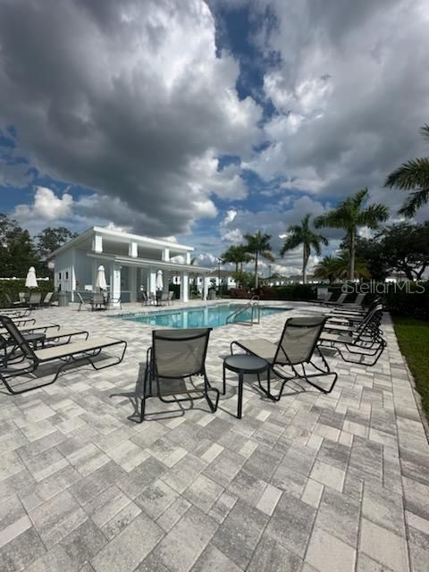 В аренду: $2,400 (3 спален, 2 ванн, 1617 Квадратных фут)