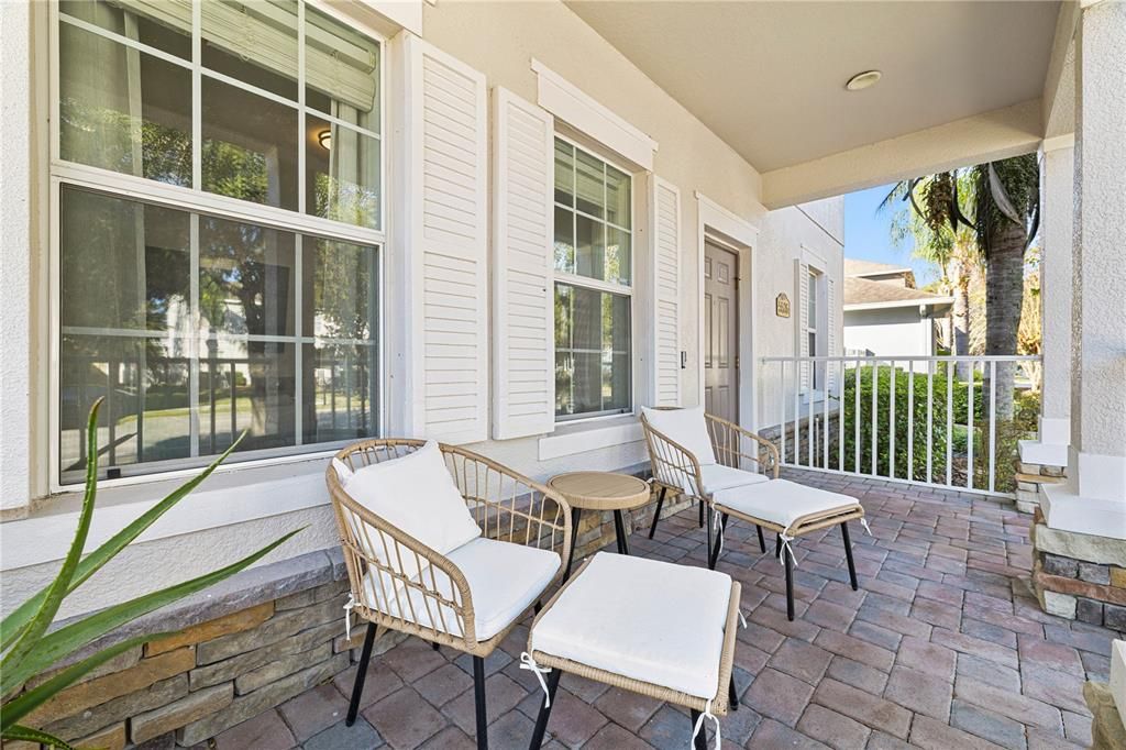 待售: $720,000 (5 贝兹, 3 浴室, 2240 平方英尺)