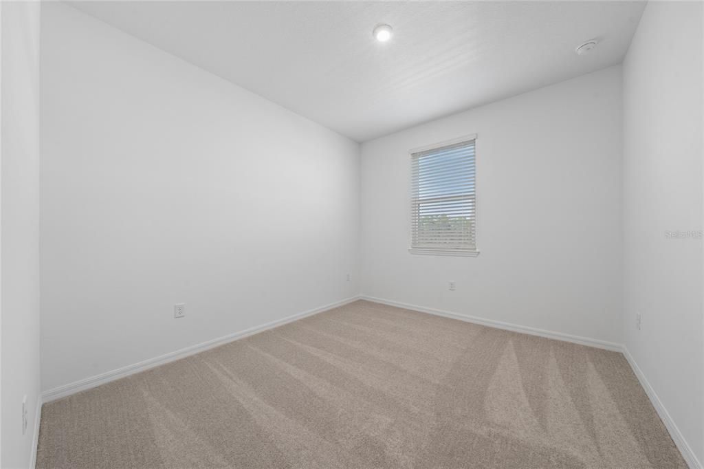 For Rent: $2,600 (3 beds, 2 baths, 1760 Square Feet)