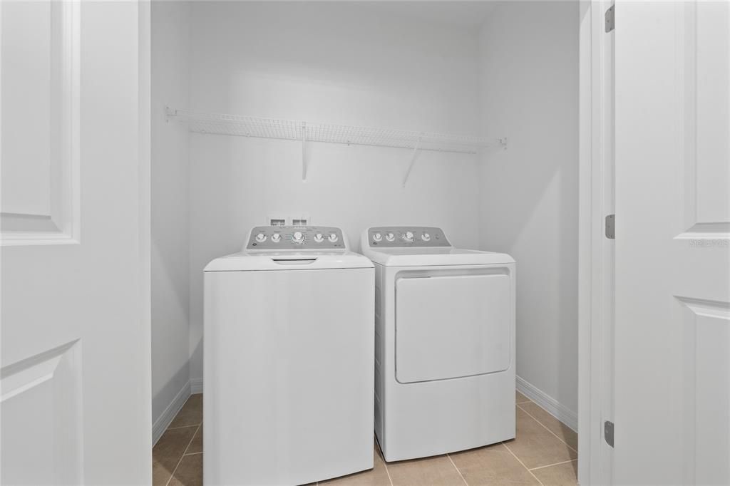 For Rent: $2,600 (3 beds, 2 baths, 1760 Square Feet)