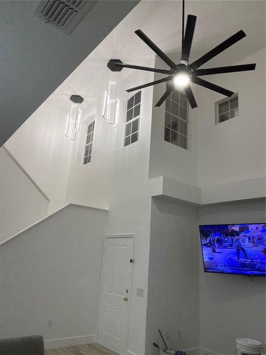 En Renta: $2,800 (4 camas, 3 baños, 1730 Pies cuadrados)