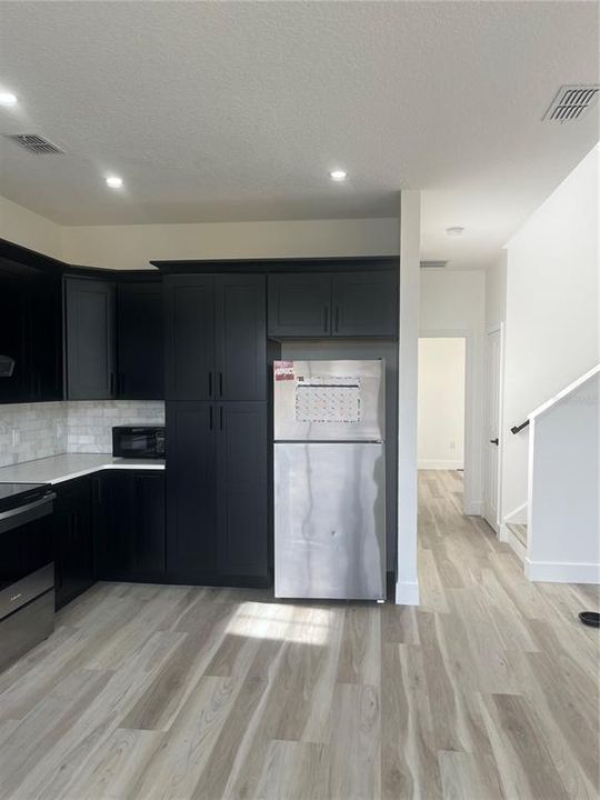 En Renta: $2,800 (4 camas, 3 baños, 1730 Pies cuadrados)