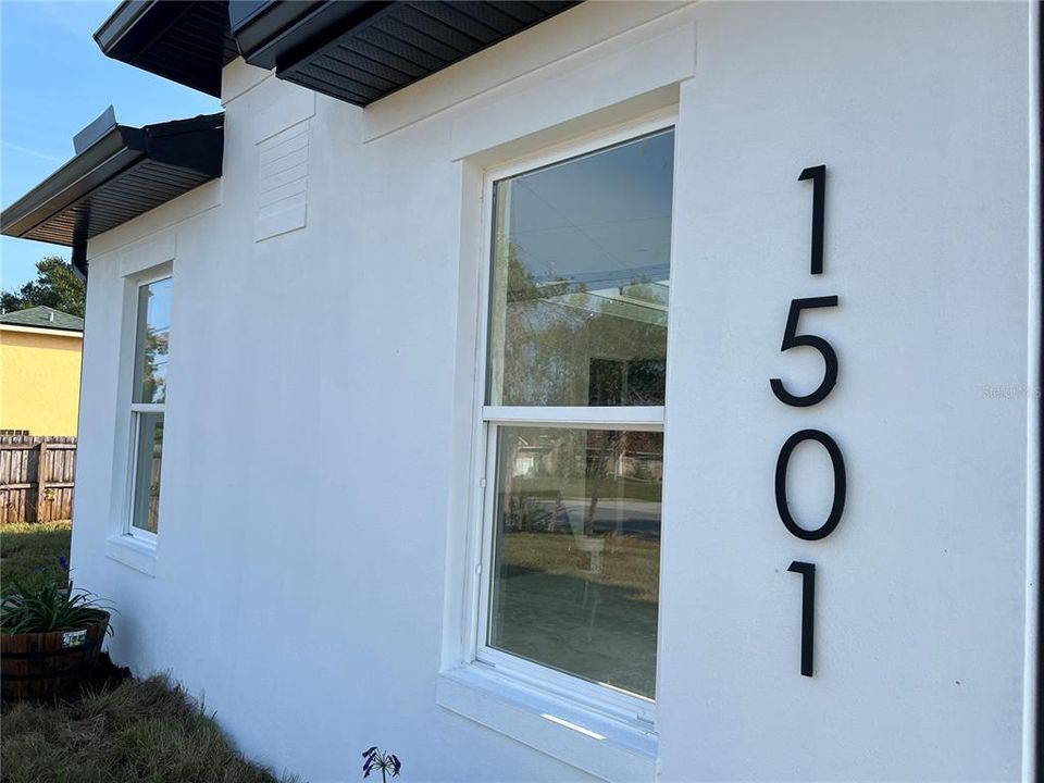 For Sale: $409,900 (4 beds, 3 baths, 1818 Square Feet)