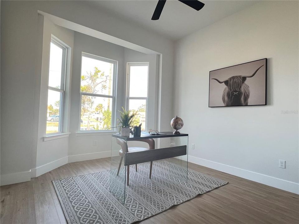 For Sale: $409,900 (4 beds, 3 baths, 1818 Square Feet)