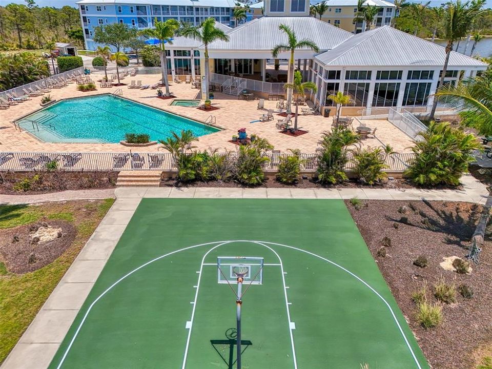 На продажу: $289,000 (2 спален, 2 ванн, 996 Квадратных фут)