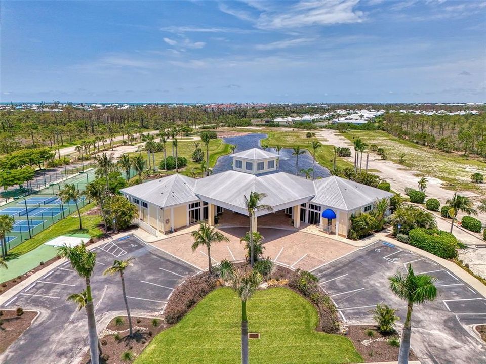 На продажу: $289,000 (2 спален, 2 ванн, 996 Квадратных фут)