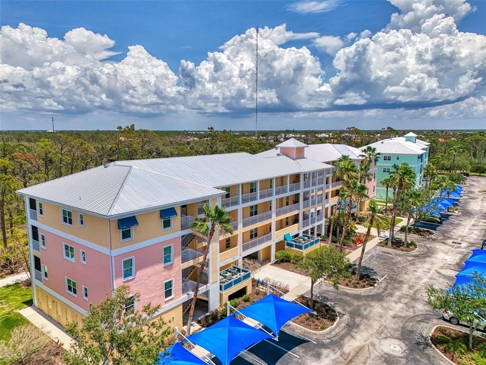 На продажу: $289,000 (2 спален, 2 ванн, 996 Квадратных фут)