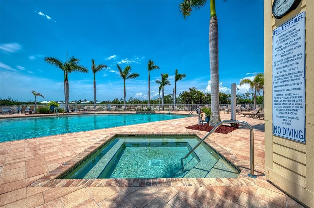 На продажу: $289,000 (2 спален, 2 ванн, 996 Квадратных фут)