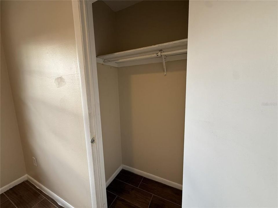 На продажу: $279,900 (3 спален, 2 ванн, 1142 Квадратных фут)