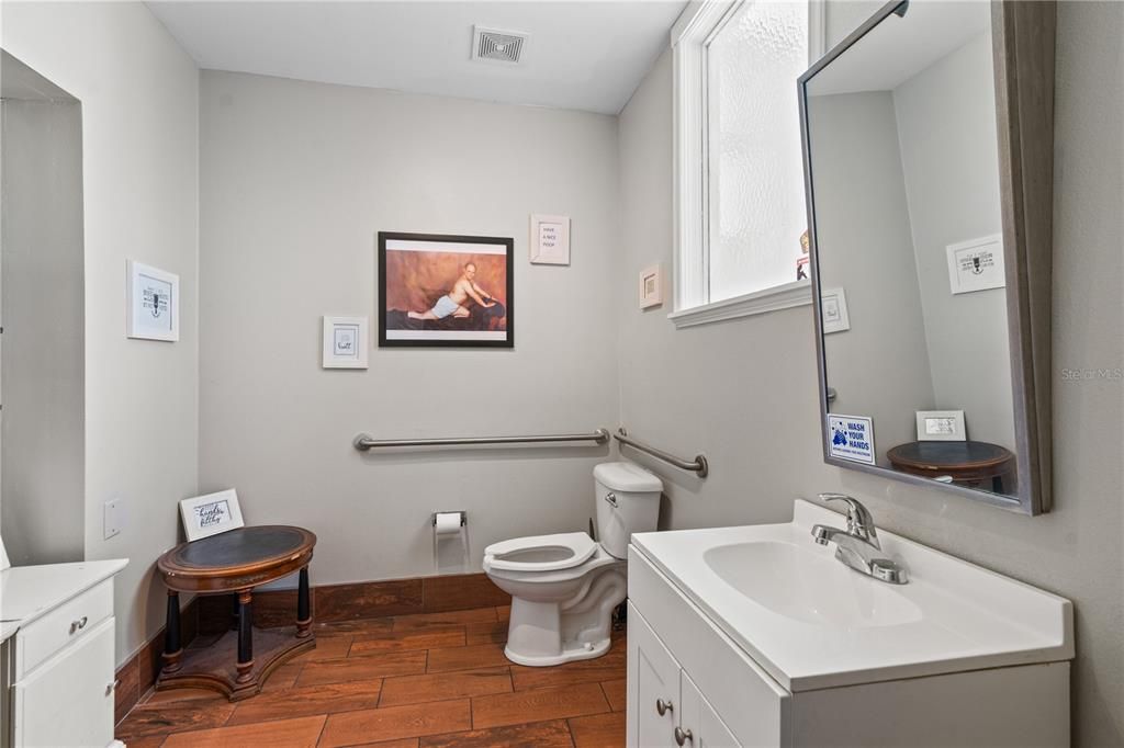 На продажу: $795,000 (0 спален, 0 ванн, 2422 Квадратных фут)