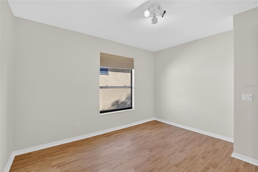 На продажу: $450,000 (3 спален, 2 ванн, 2300 Квадратных фут)