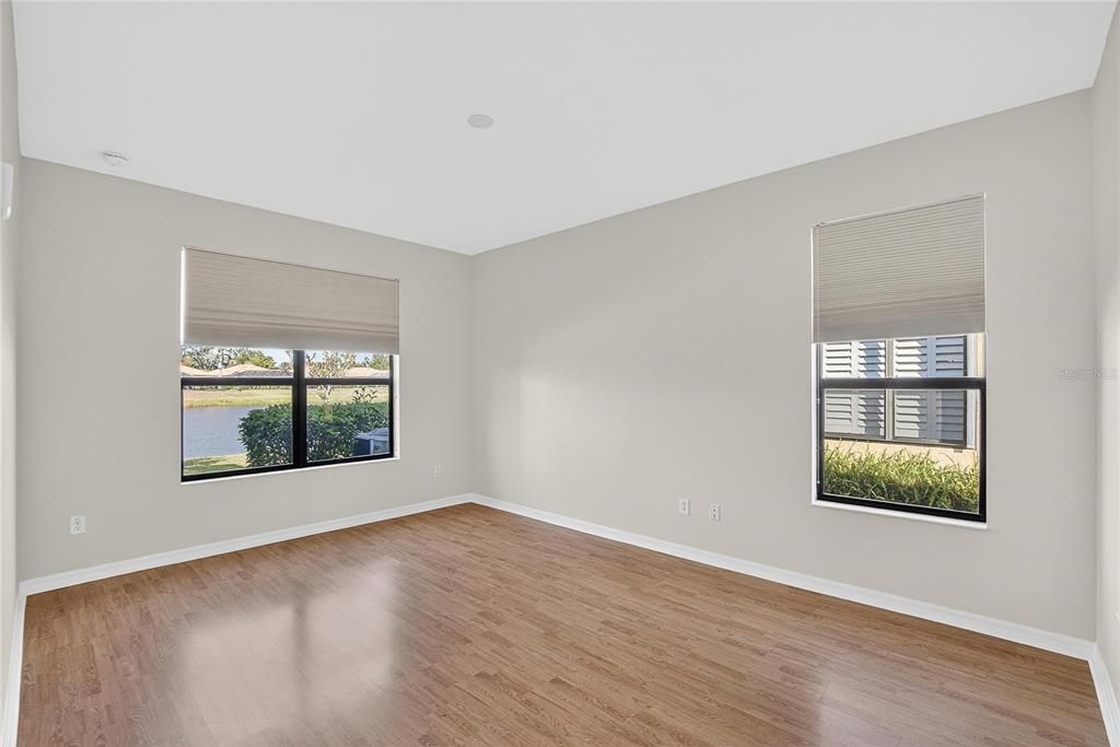 На продажу: $450,000 (3 спален, 2 ванн, 2300 Квадратных фут)