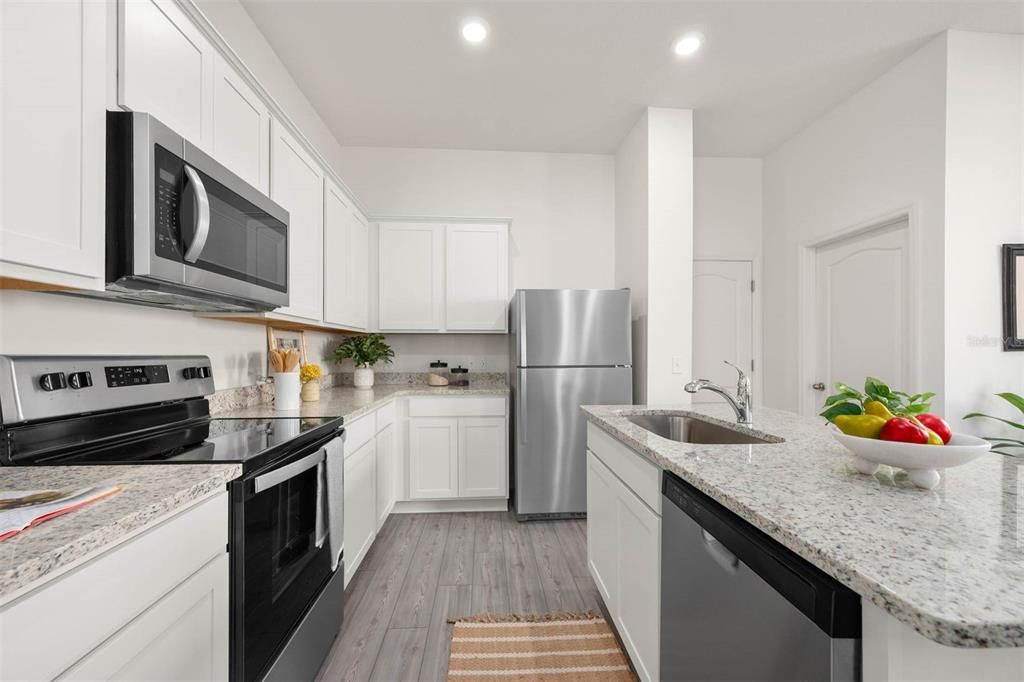 待售: $267,900 (3 贝兹, 2 浴室, 1817 平方英尺)