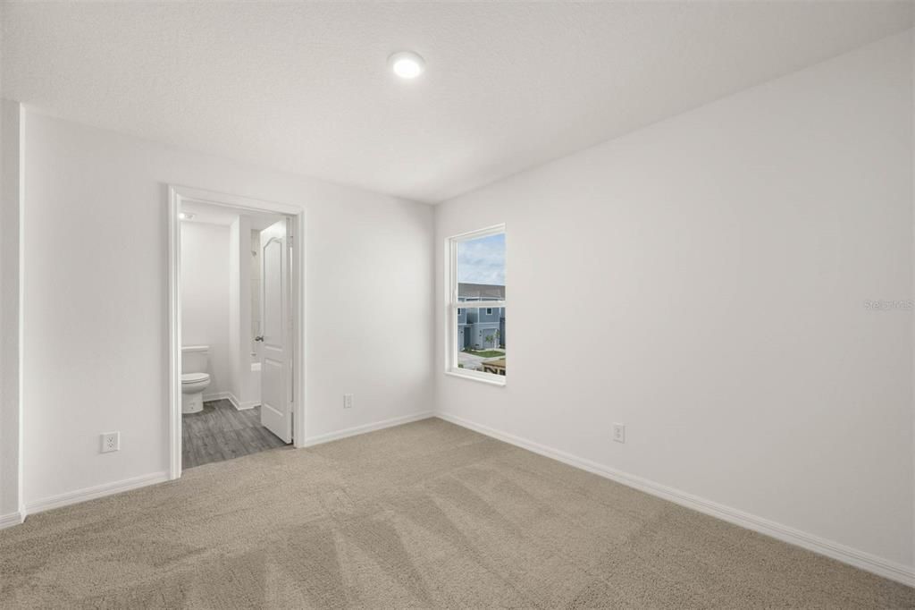 待售: $267,900 (3 贝兹, 2 浴室, 1817 平方英尺)