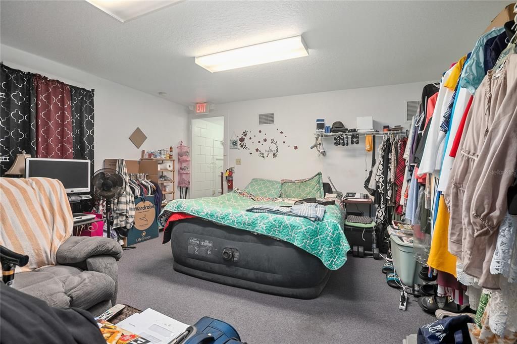 For Sale: $1,300,000 (0 beds, 0 baths, 10322 Square Feet)