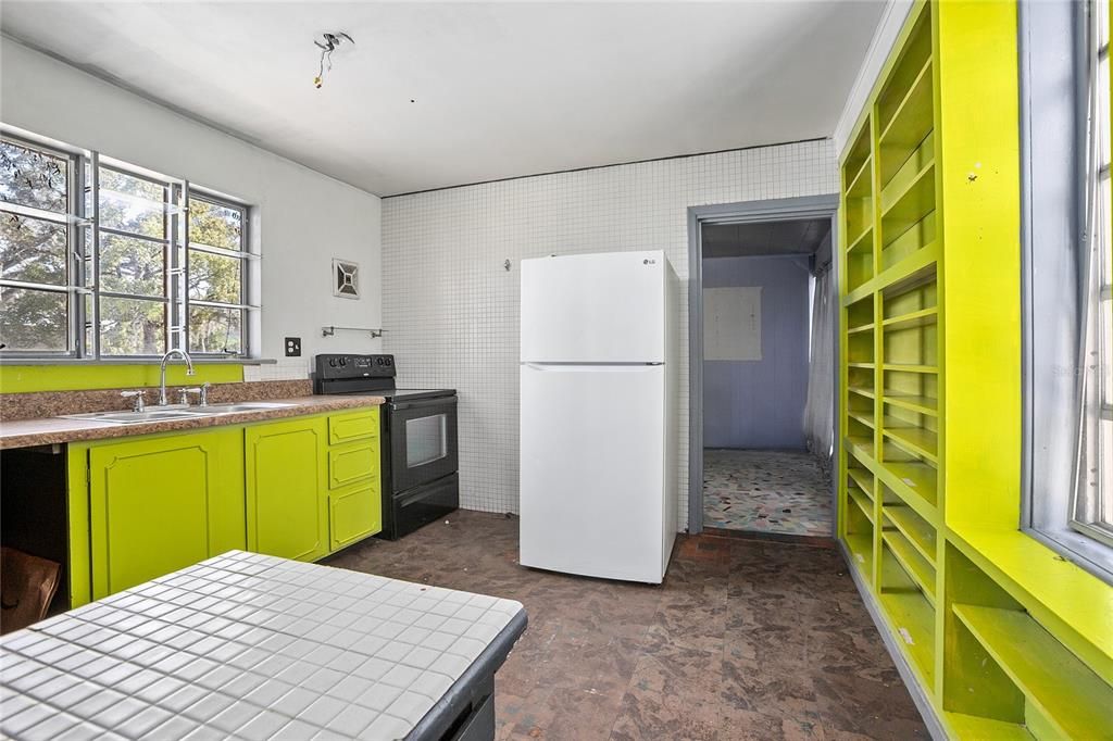 For Sale: $1,300,000 (0 beds, 0 baths, 10322 Square Feet)