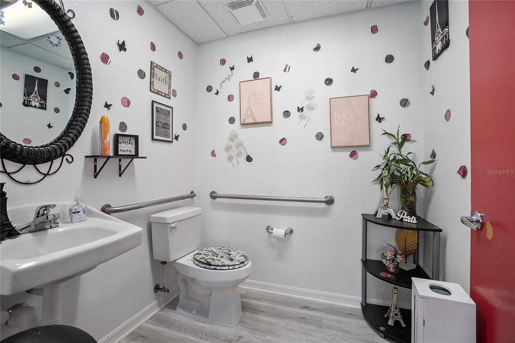 For Sale: $1,300,000 (0 beds, 0 baths, 10322 Square Feet)