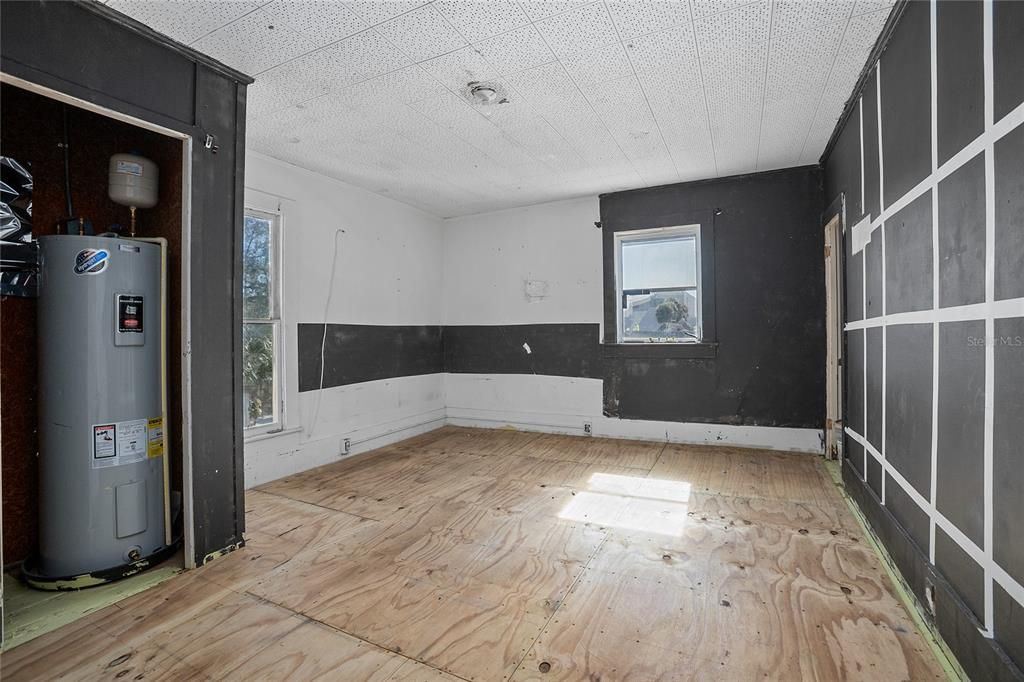 For Sale: $1,300,000 (0 beds, 0 baths, 10322 Square Feet)